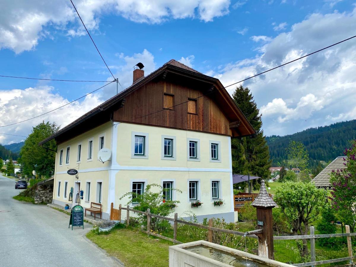 Haus 26 Weissbriach Panzió Kültér fotó